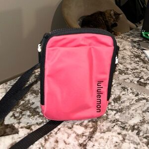 Lululemon Easy Access Crossbody Bag - Guava Pink 💕 - EUC!